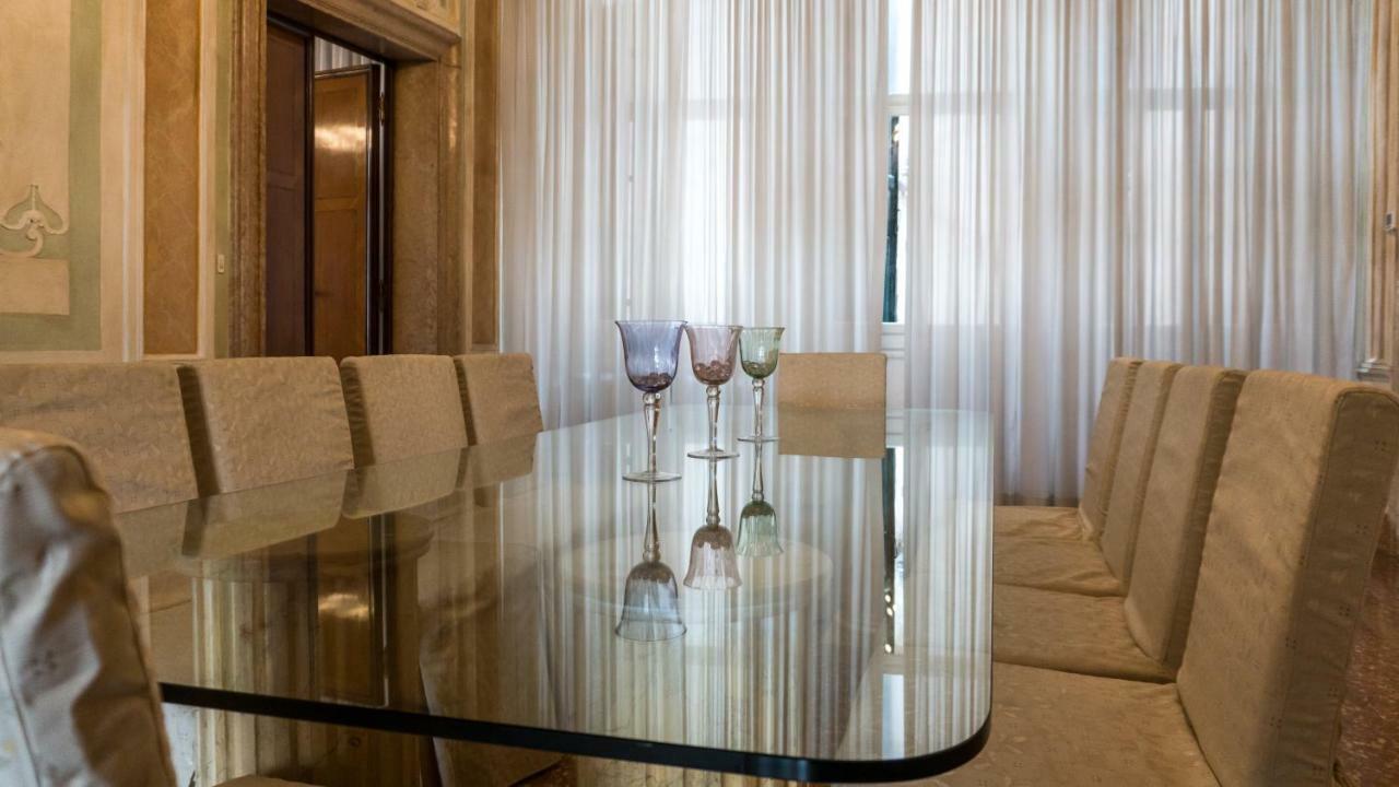 Luxury Balcony Apartment Venezia Esterno foto